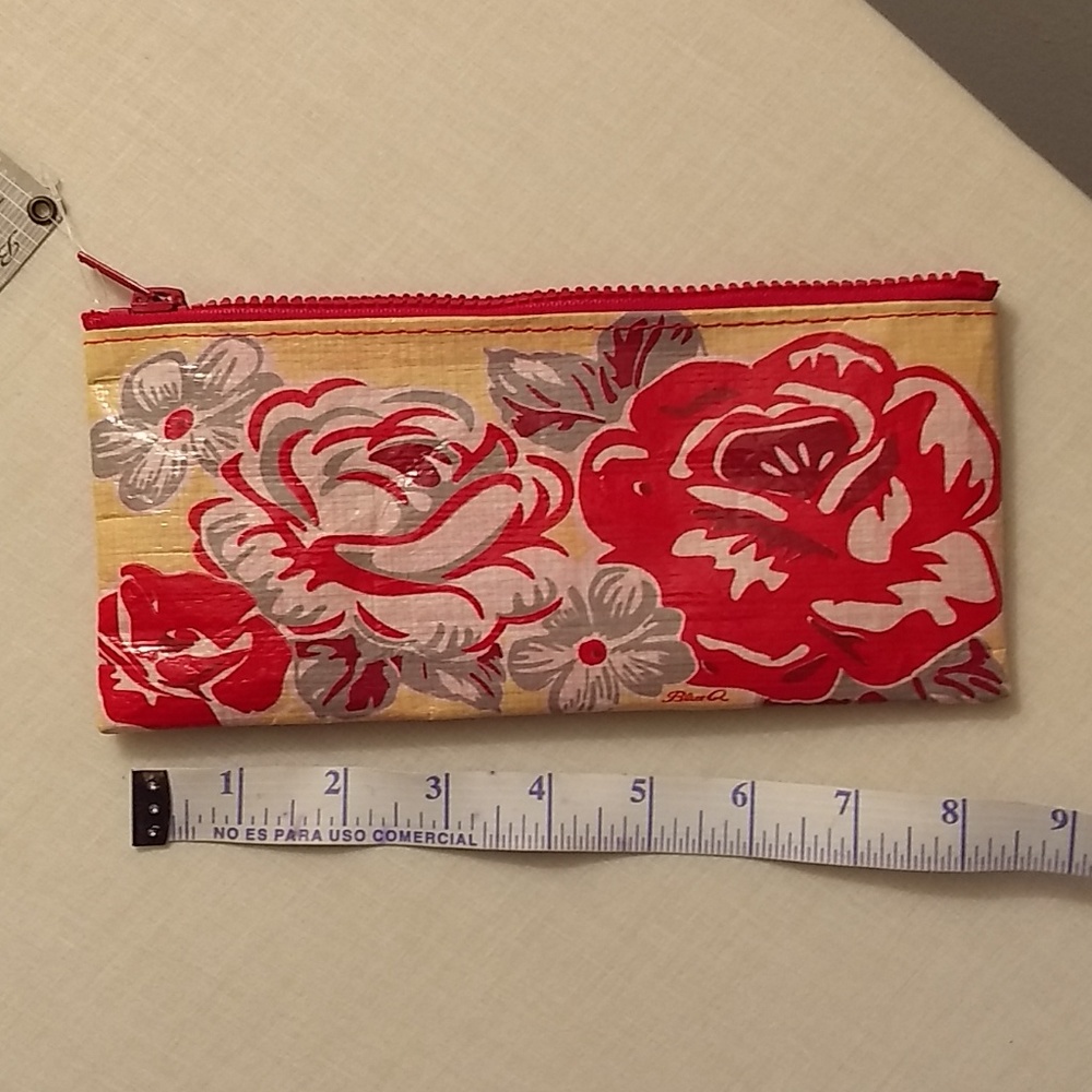Blue Q - Flower Field Pencil Case
